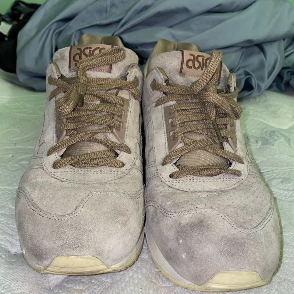 ASICS